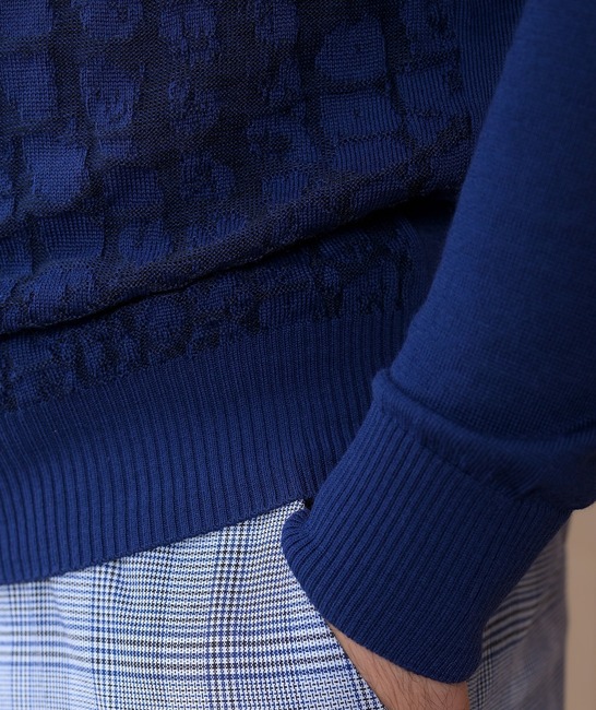 Пуловер с 3D квадратна текстура тъмно син вълнен