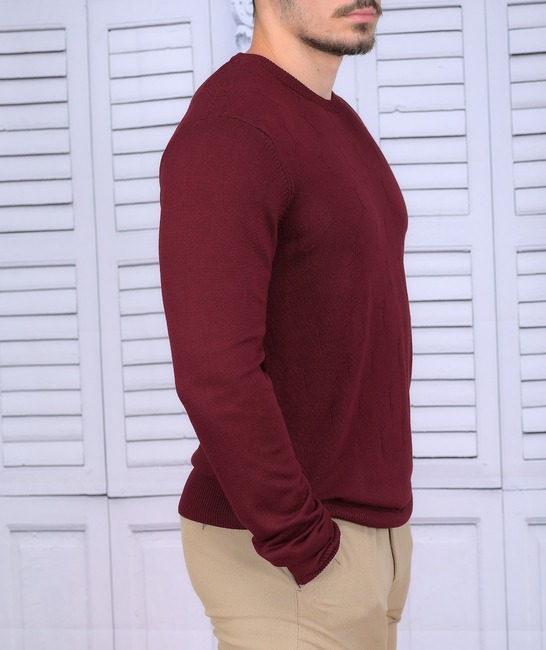 Мъжки пуловер на ромбоиди в бордо цвят