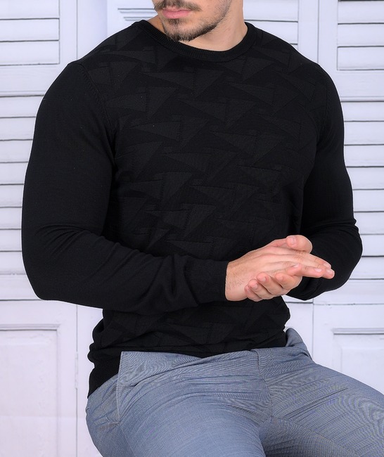 Мъжки пуловер на триъгълни фигури черен цвят